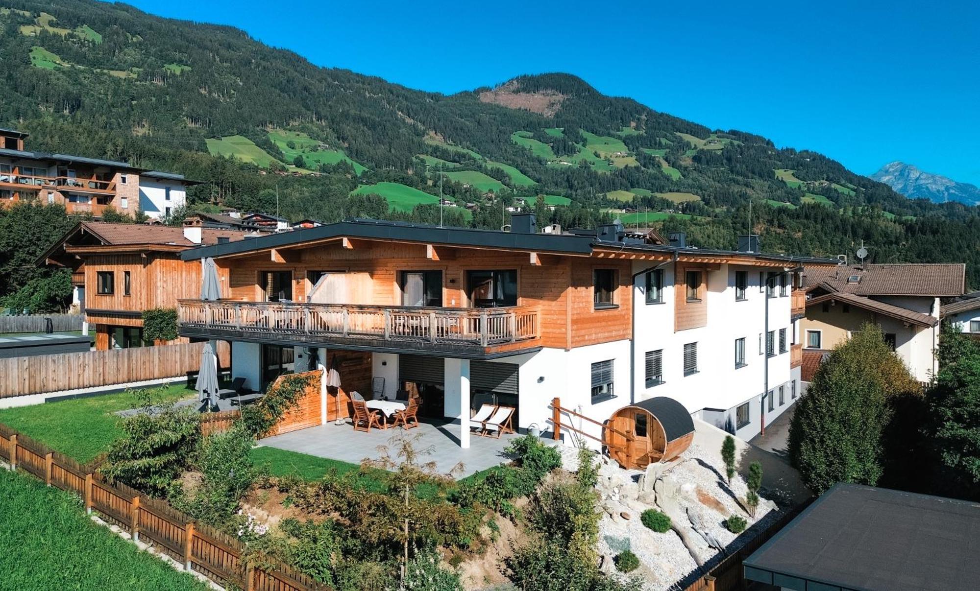 Veronikas Relax & Family Suite - Sun Terrace And Car Park By Alpenluxus Appartements Fügen Buitenkant foto